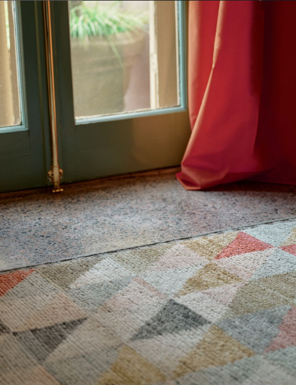 Kazben Ipyana Rug, Hand Knotted in India