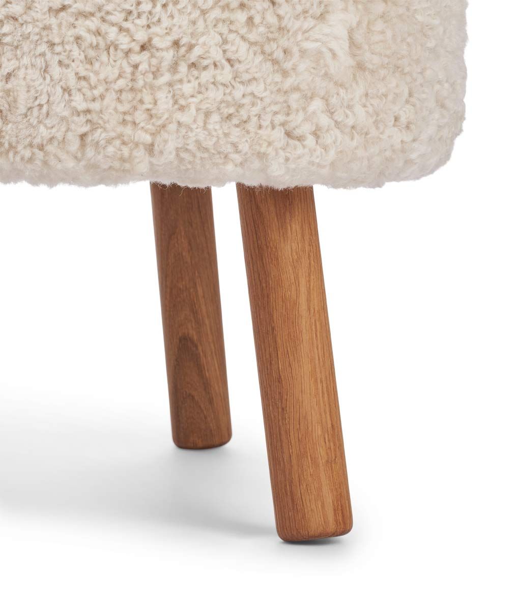 Emil Lounge Chair New Zealand Lambskin Short Wool