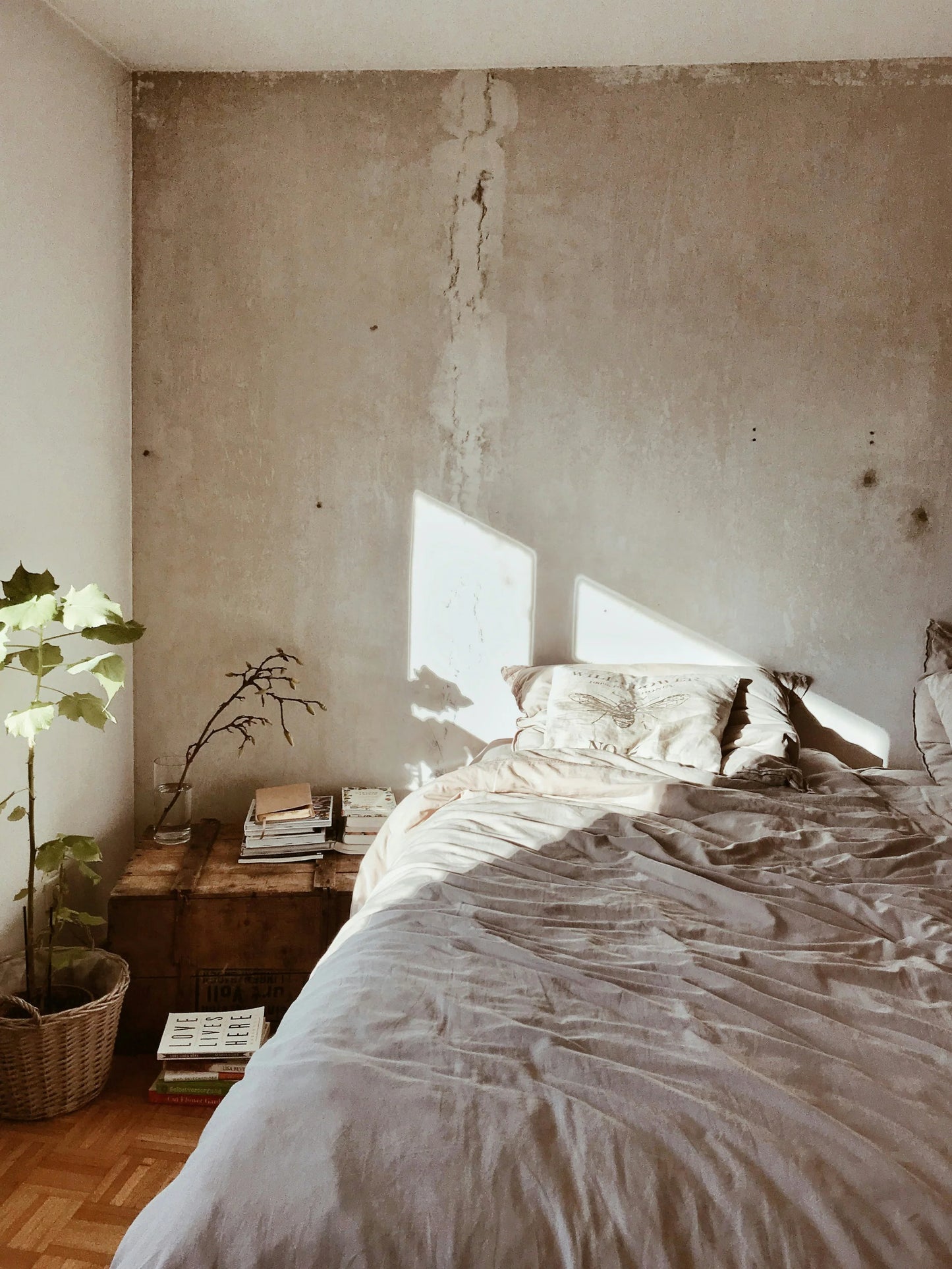 LINEN DUVET COVER SET -NATURAL CHAMBRAY HANDMADE IN KERALA, INDIA