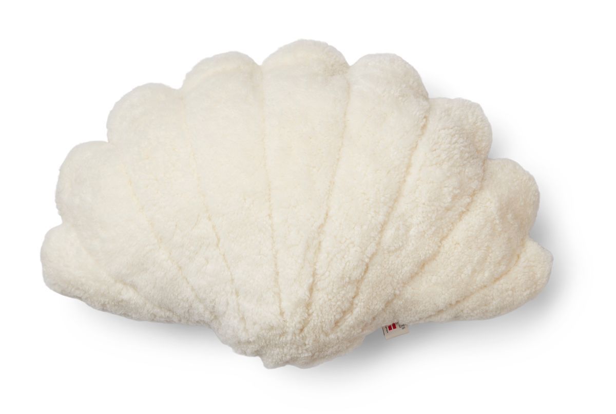 Shell Cushion Large  17x23" New Zealand Sheepskin