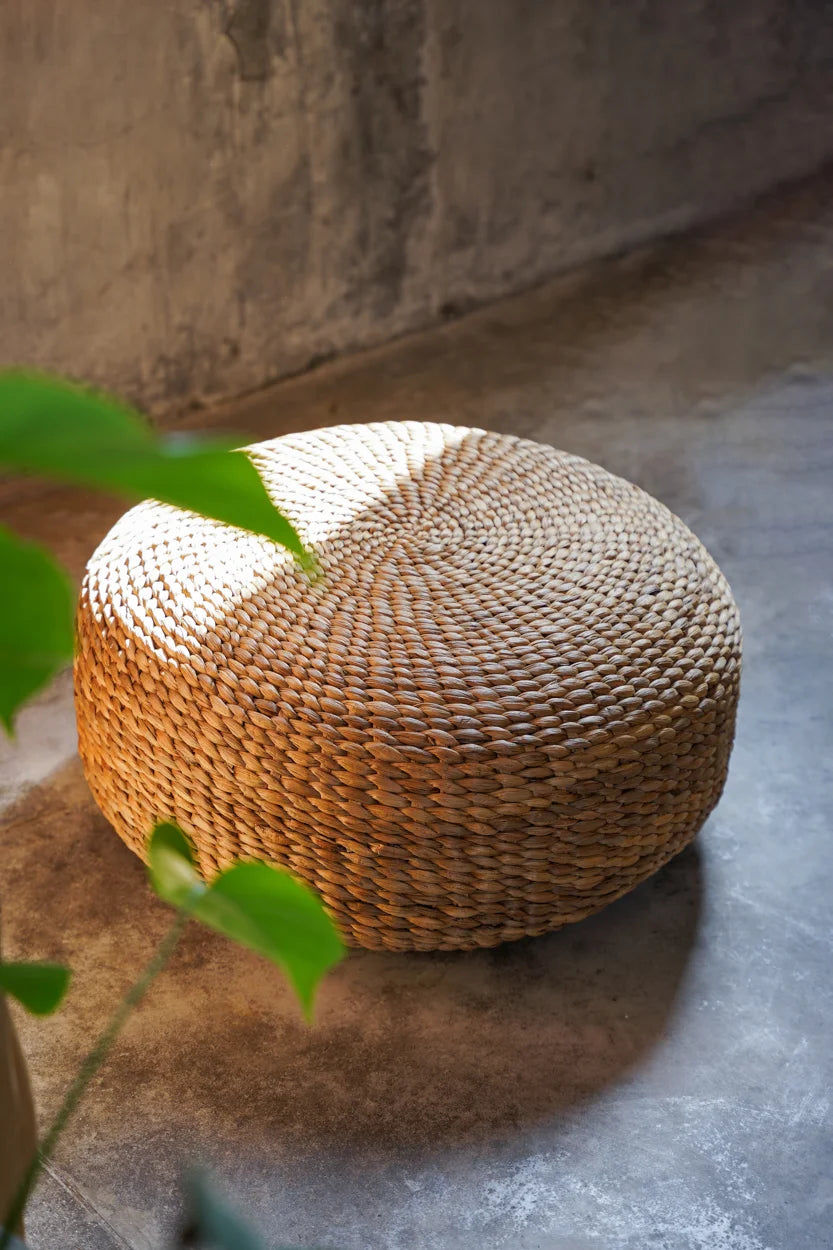 The Hyacinth Pouffe - Natural Round - M